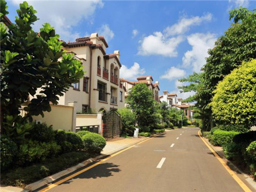 溢家鲜麻辣小海鲜